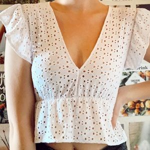 white pull&bear blouse